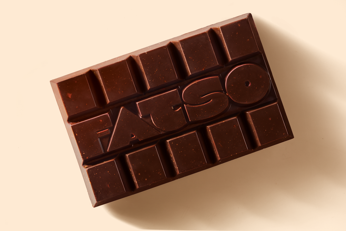 NAN'S STASH 150g - 70% Dark chocolate chunky bar
