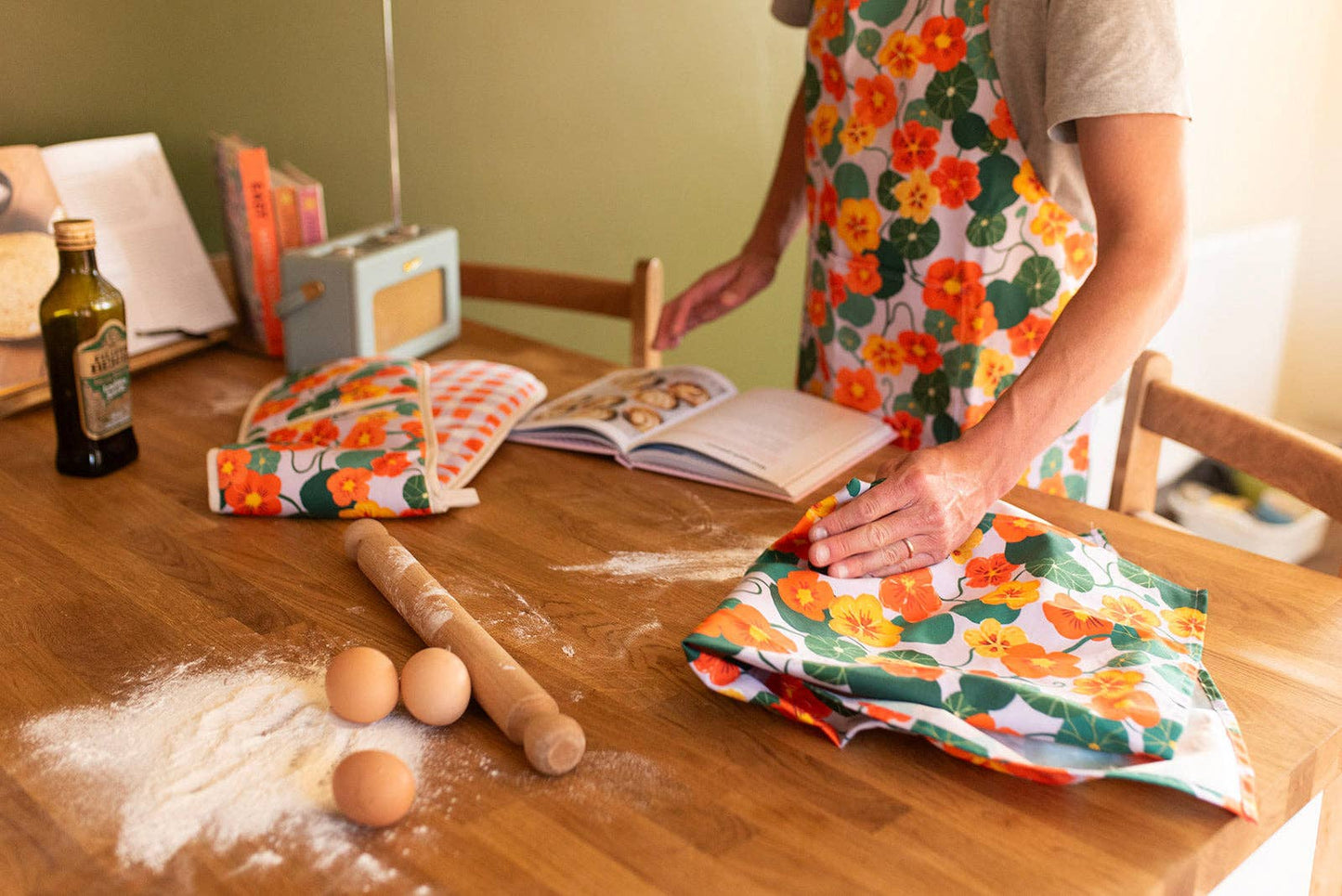 Nasturtiums Organic Cotton Oven Gloves