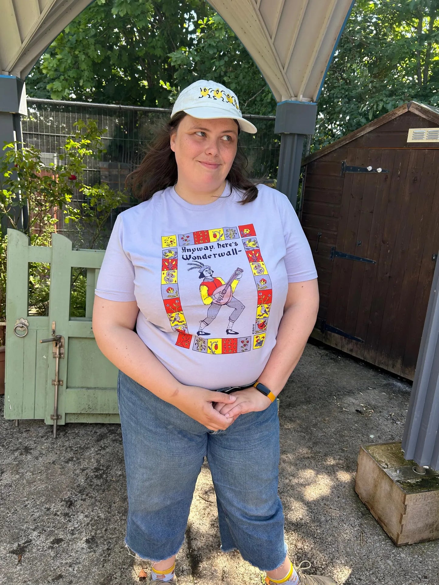 Wonderwall Lilac illustrated Screen-printed Tee