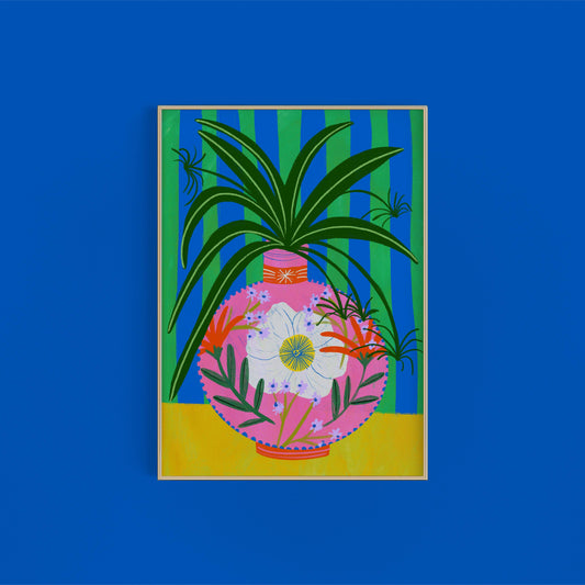 Fancy Spider plant in floral vase art print | Botanical Deco