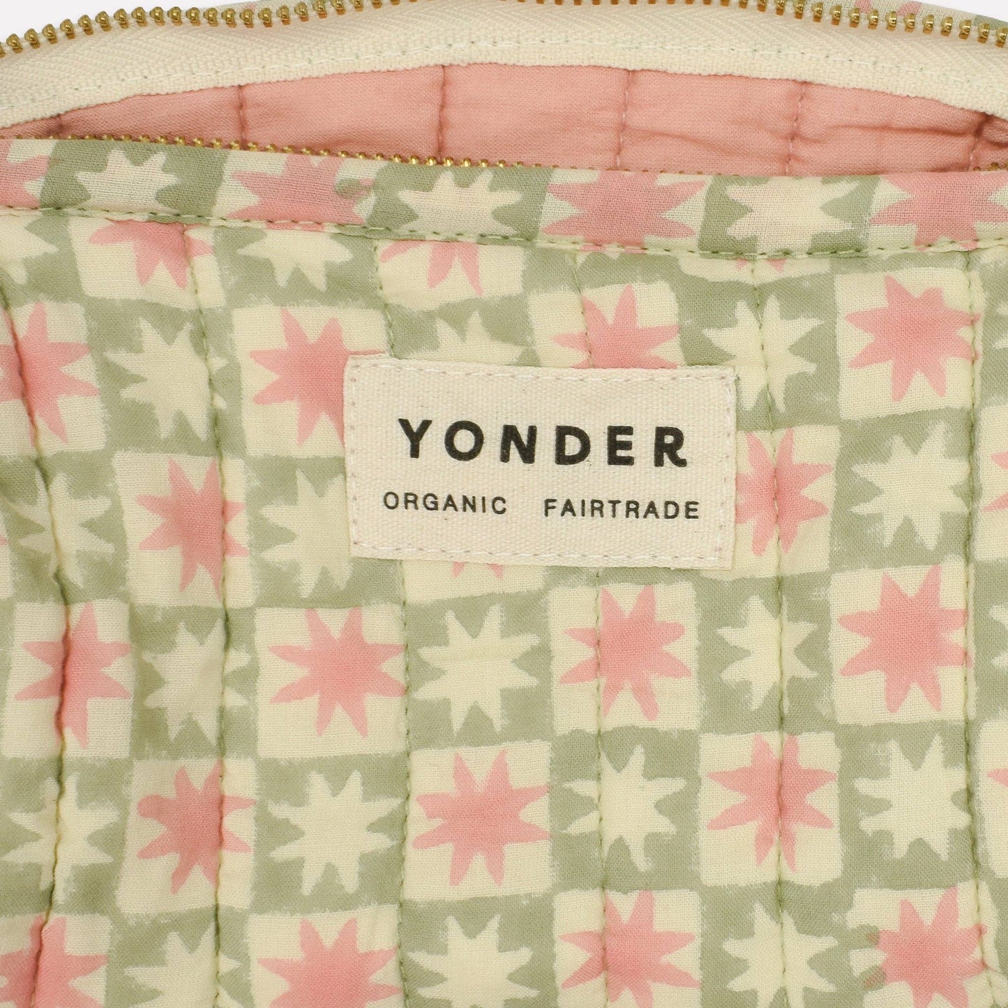 Peppermint / Quilted Barrel Case | Pinwheel