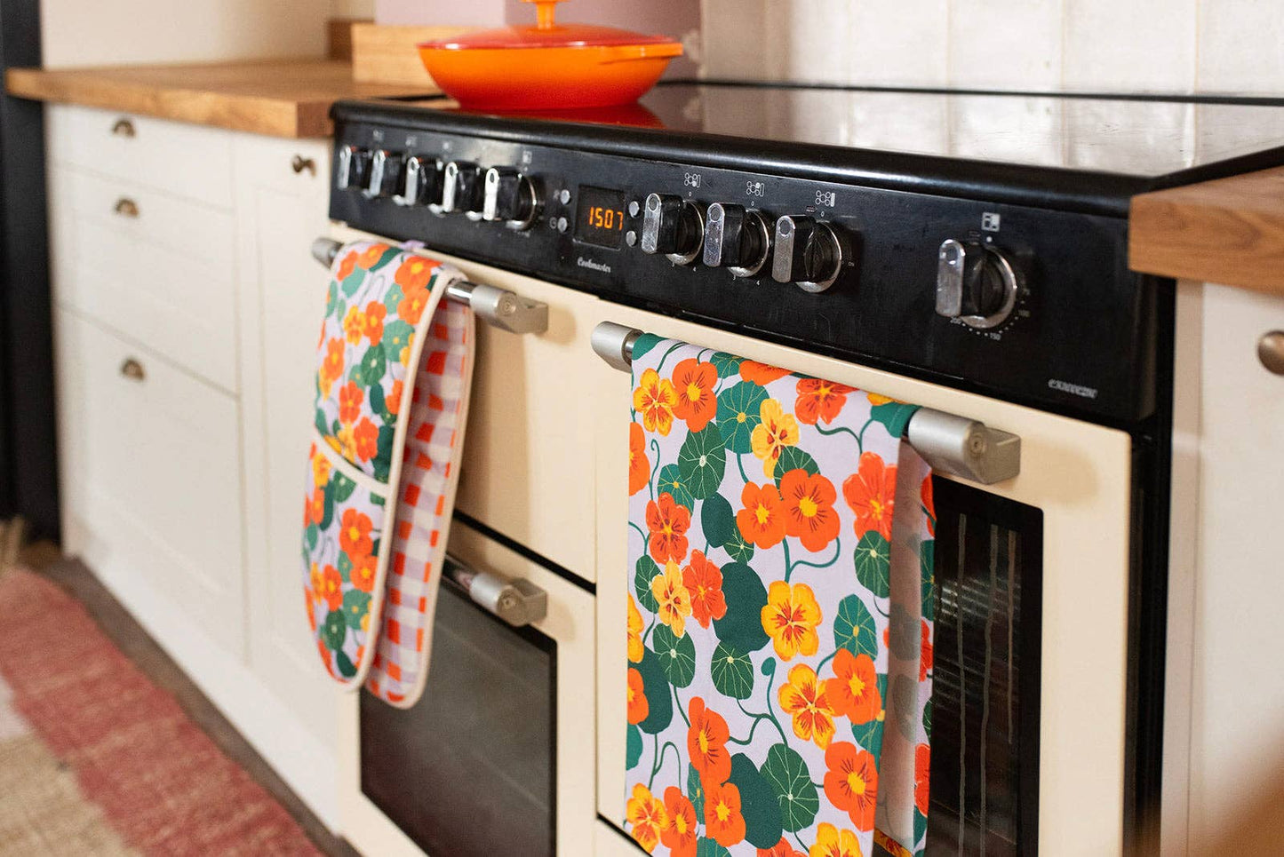 Nasturtiums Organic Cotton Oven Gloves